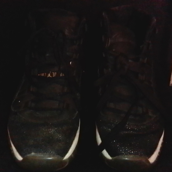 Jordans - Picture 3 of 3